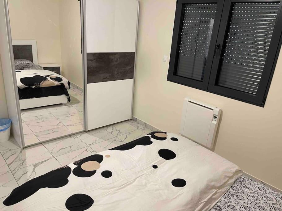 Masion Belle Vue Apartment ซาร์คเซลส์ ภายนอก รูปภาพ