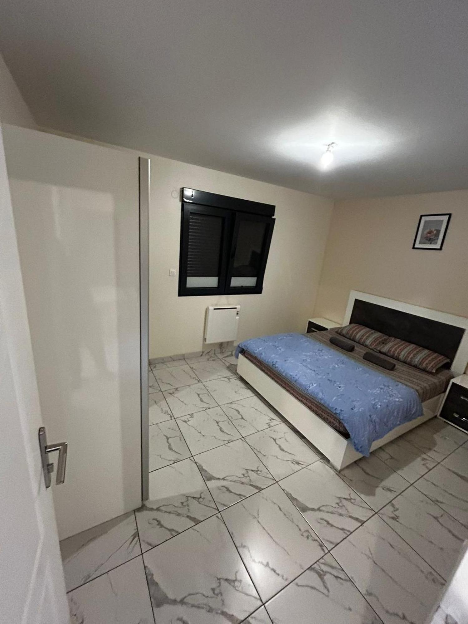 Masion Belle Vue Apartment ซาร์คเซลส์ ภายนอก รูปภาพ